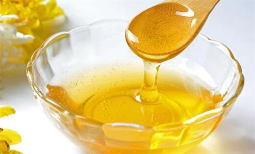 怎样喝蜂蜜才能更美容 蜂蜜美容方法